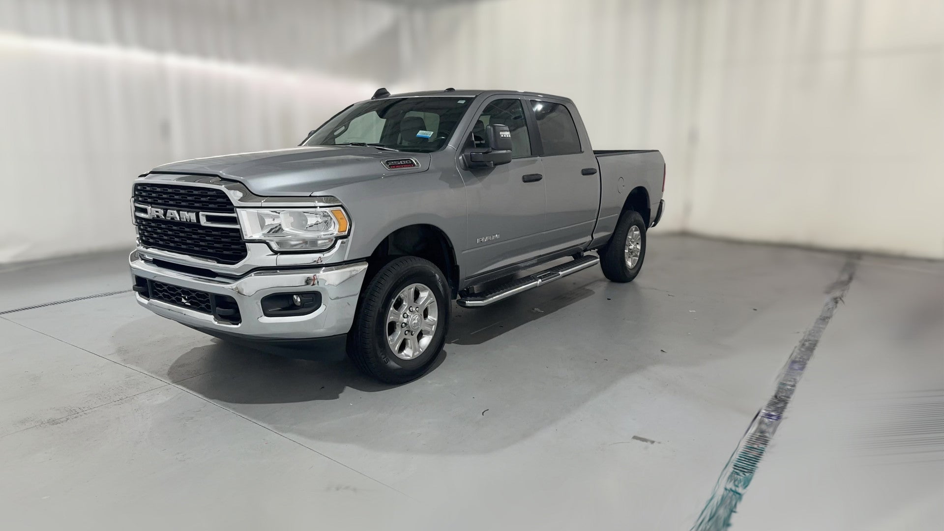 2024 Ram 2500 Crew Cab vehicle photo