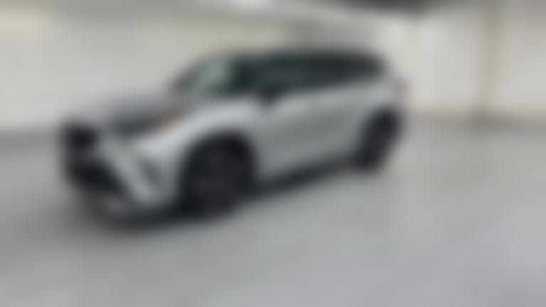 2021 Toyota Highlander vehicle photo