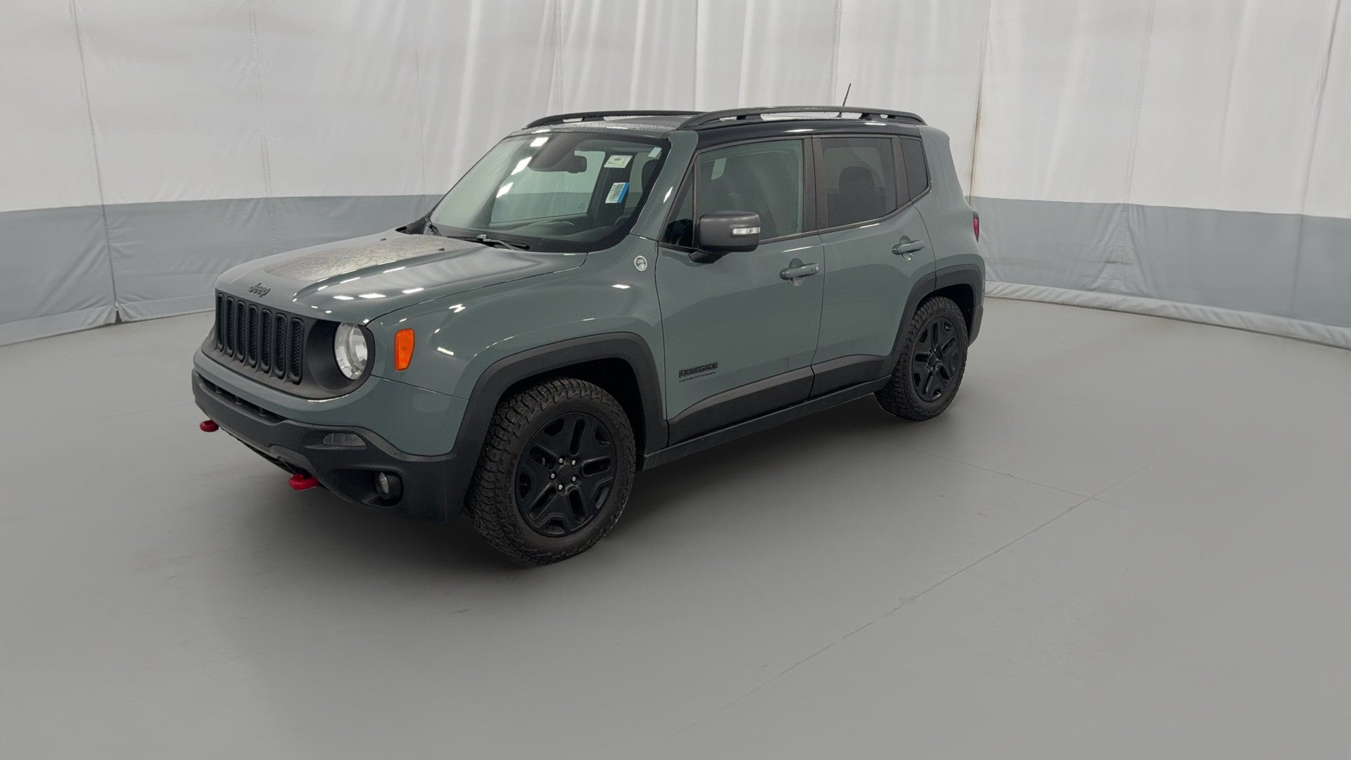 2017 Jeep Renegade vehicle photo