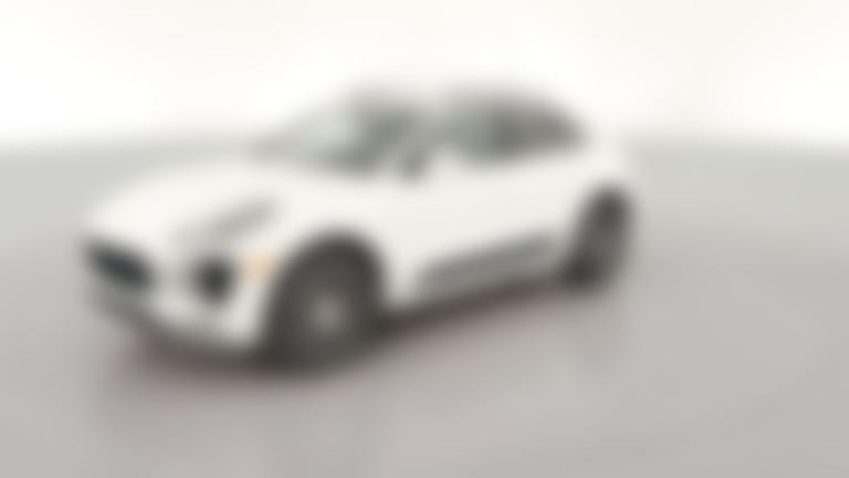 2018 Porsche Macan vehicle photo