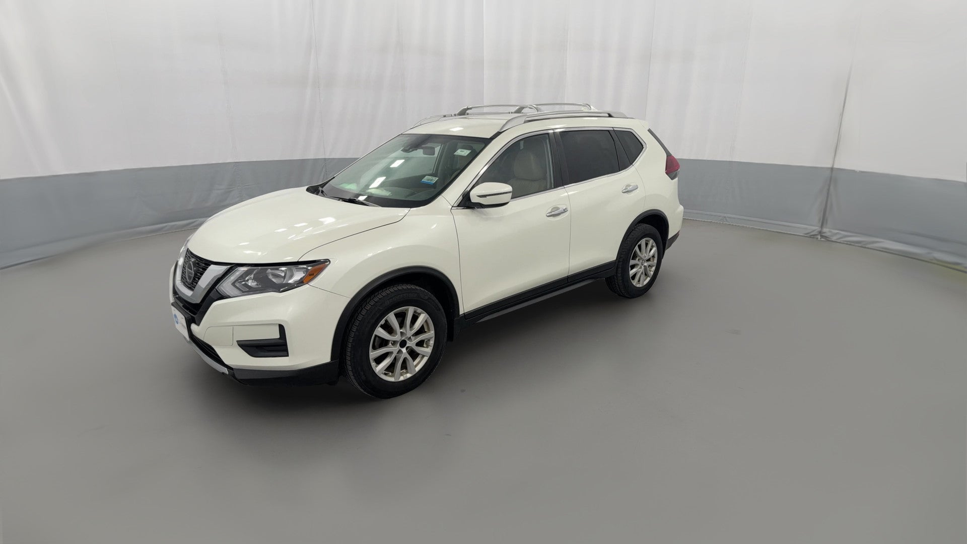 2019 Nissan Rogue vehicle photo