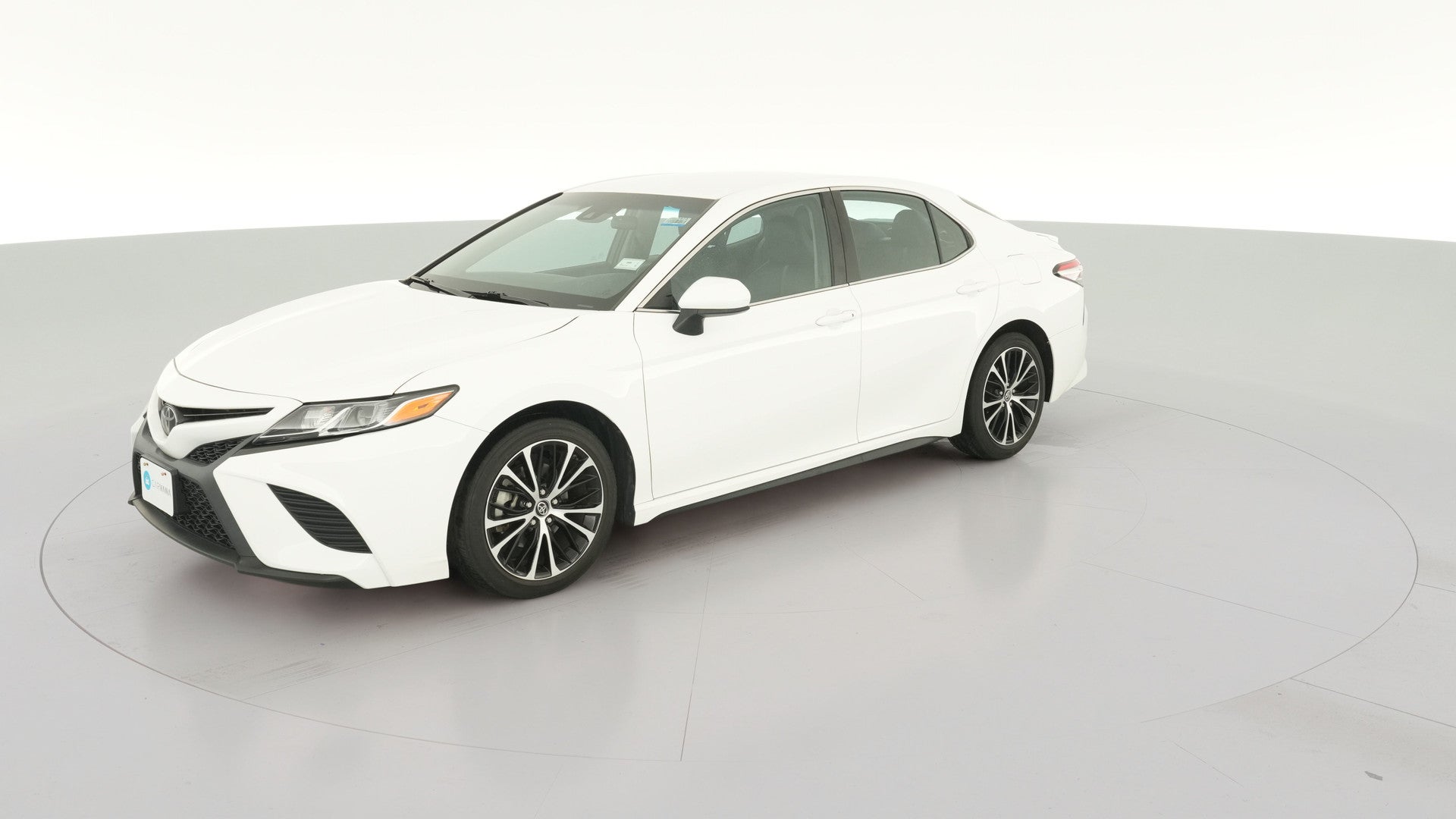 2018 Toyota Camry vehicle photo