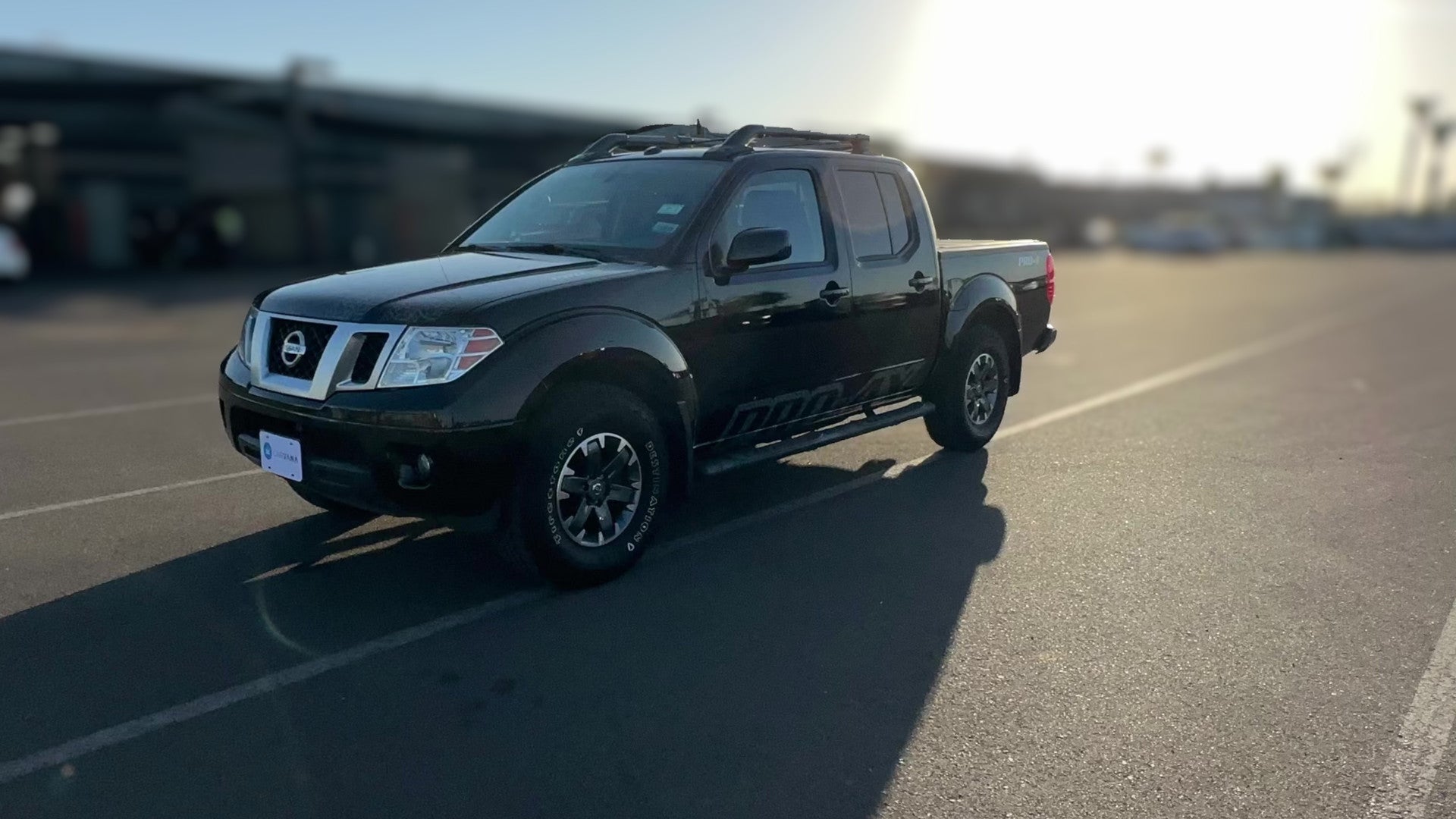 2017 Nissan Frontier Crew Cab vehicle photo