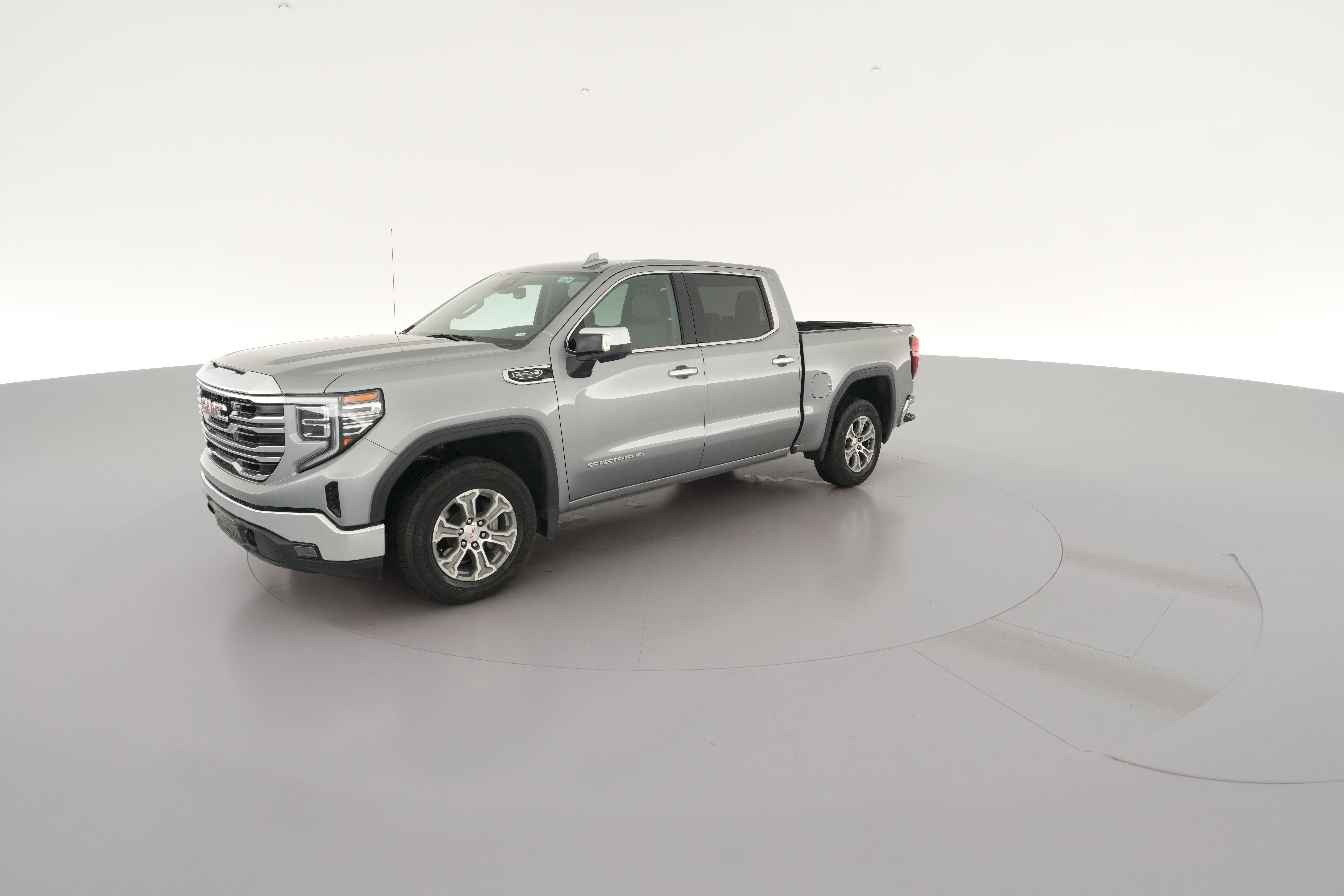 2024 GMC Sierra 1500 SLT - Photo 29