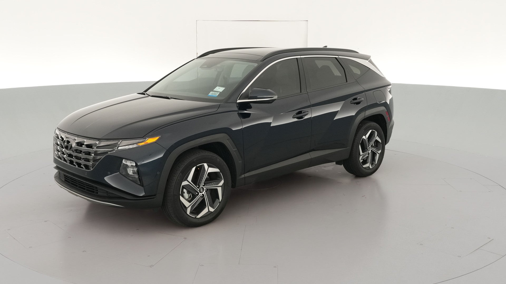 2024 Hyundai Tucson Hybrid vehicle photo