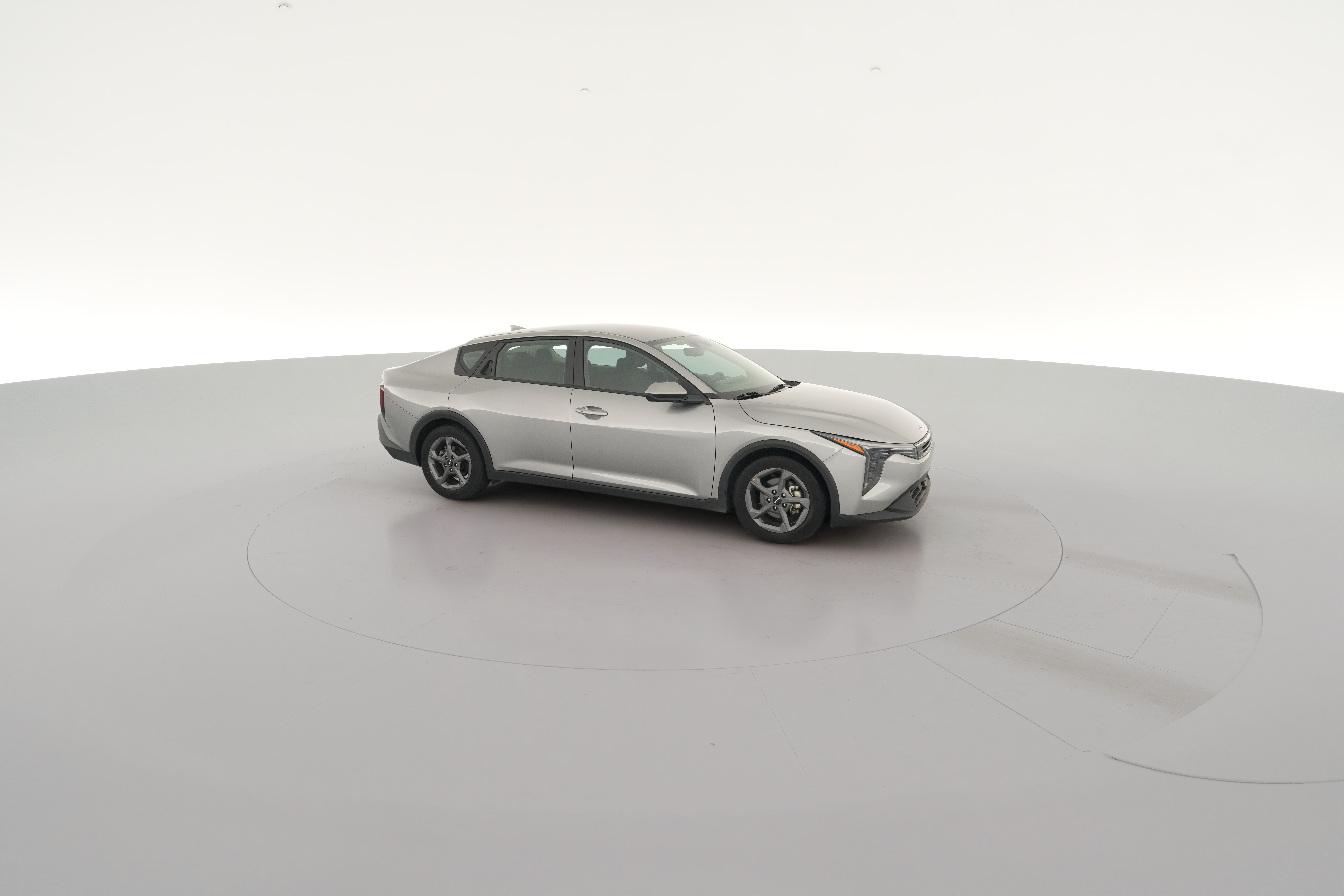 2025 Kia K4 LXS - Photo 33