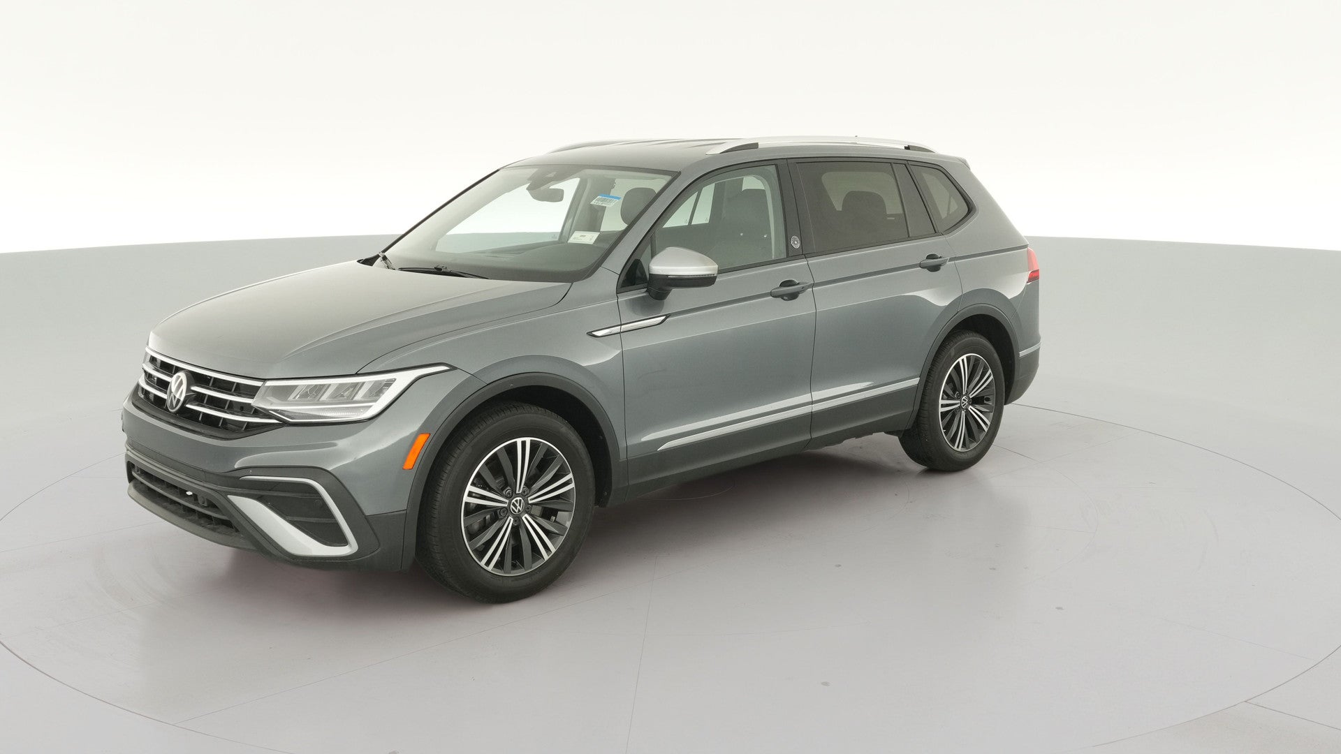2024 Volkswagen Tiguan vehicle photo