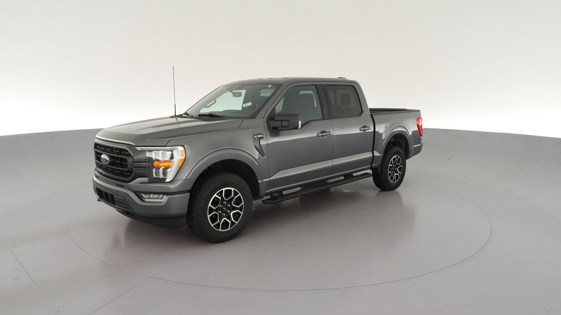 2023 Ford F150 SuperCrew Cab vehicle photo