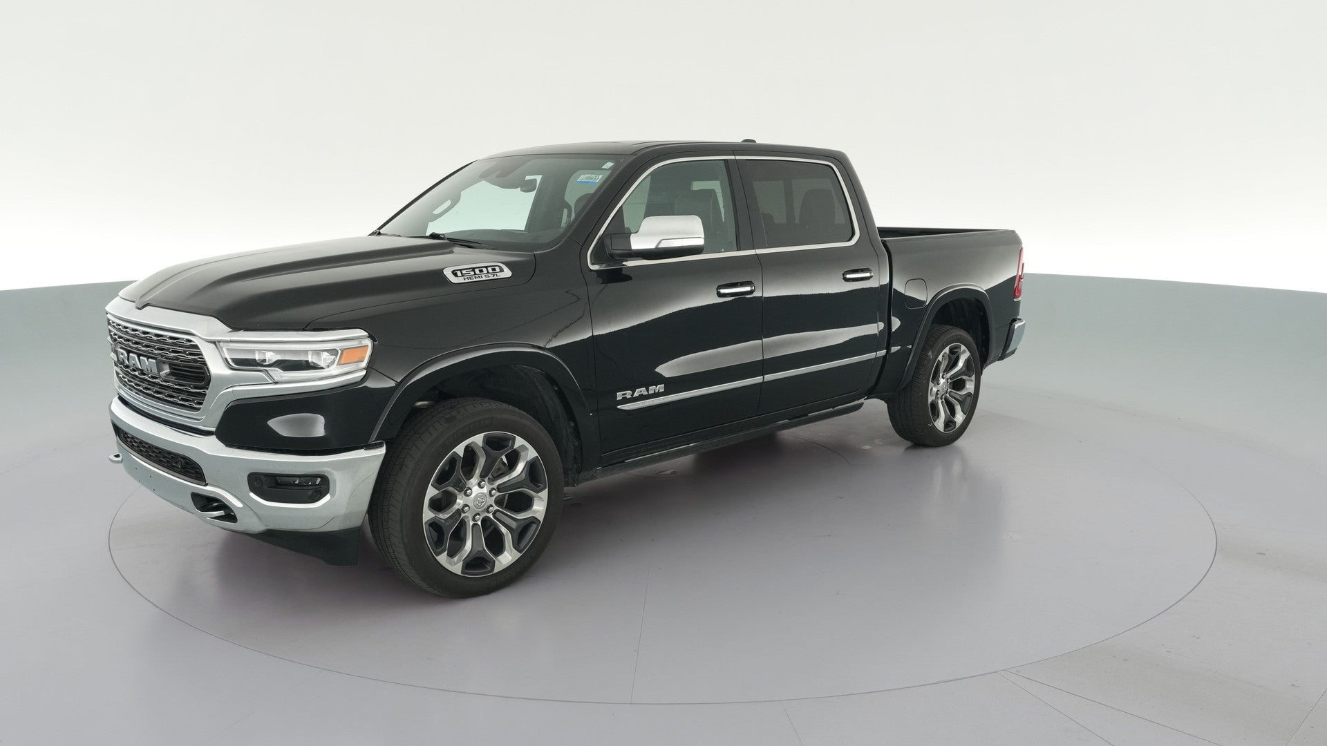 2020 Ram 1500 Crew Cab vehicle photo