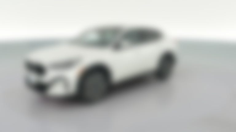 2025 BMW X2 vehicle photo