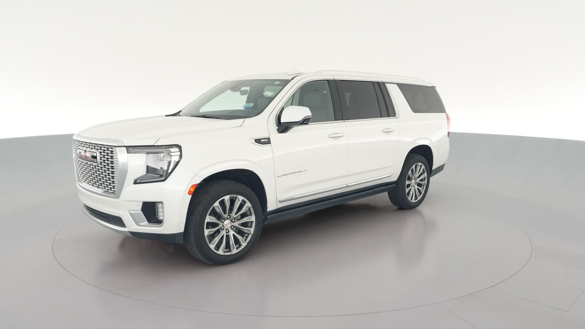 2021 GMC Yukon XL vehicle photo