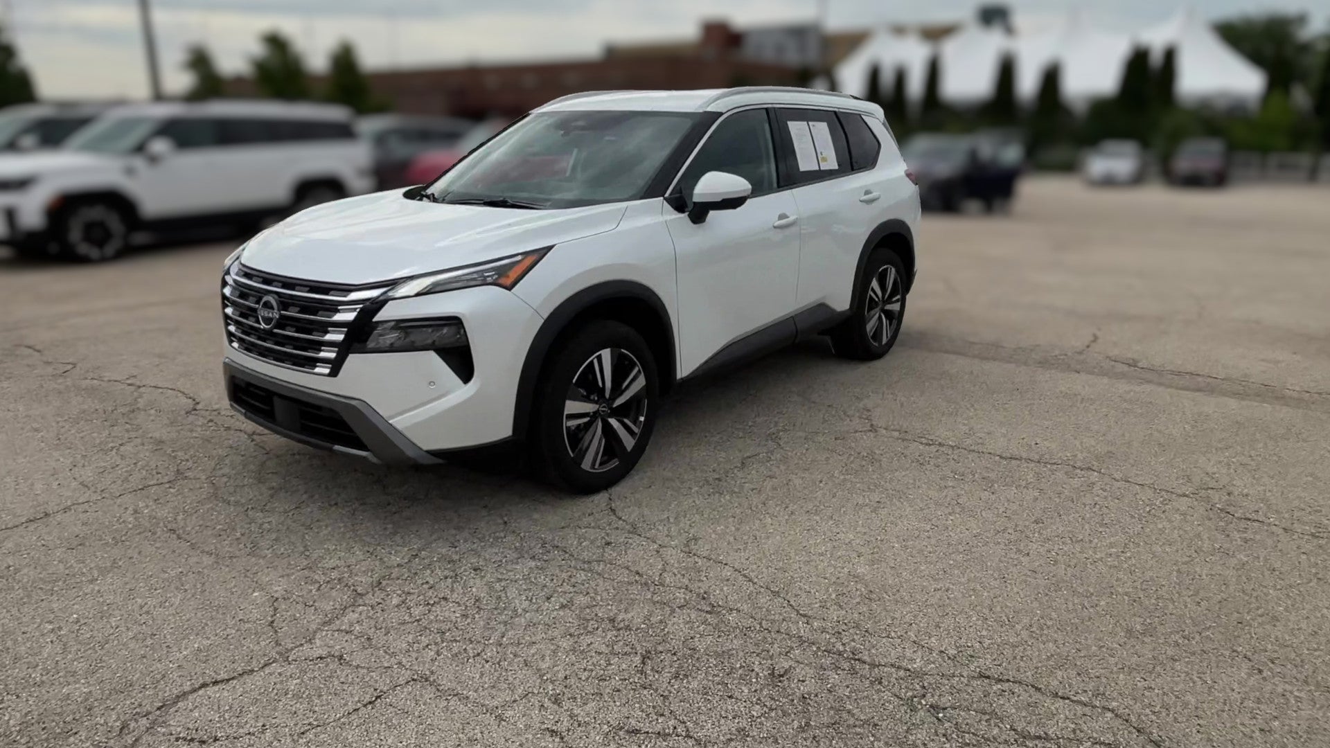 2026 Nissan Rogue vehicle photo