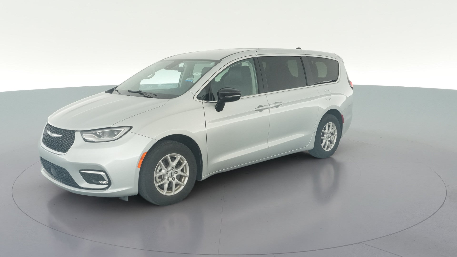2024 Chrysler Pacifica vehicle photo