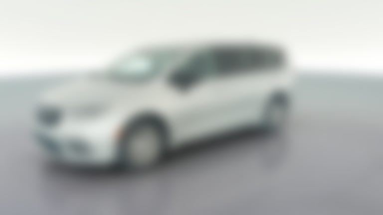 2024 Chrysler Pacifica vehicle photo