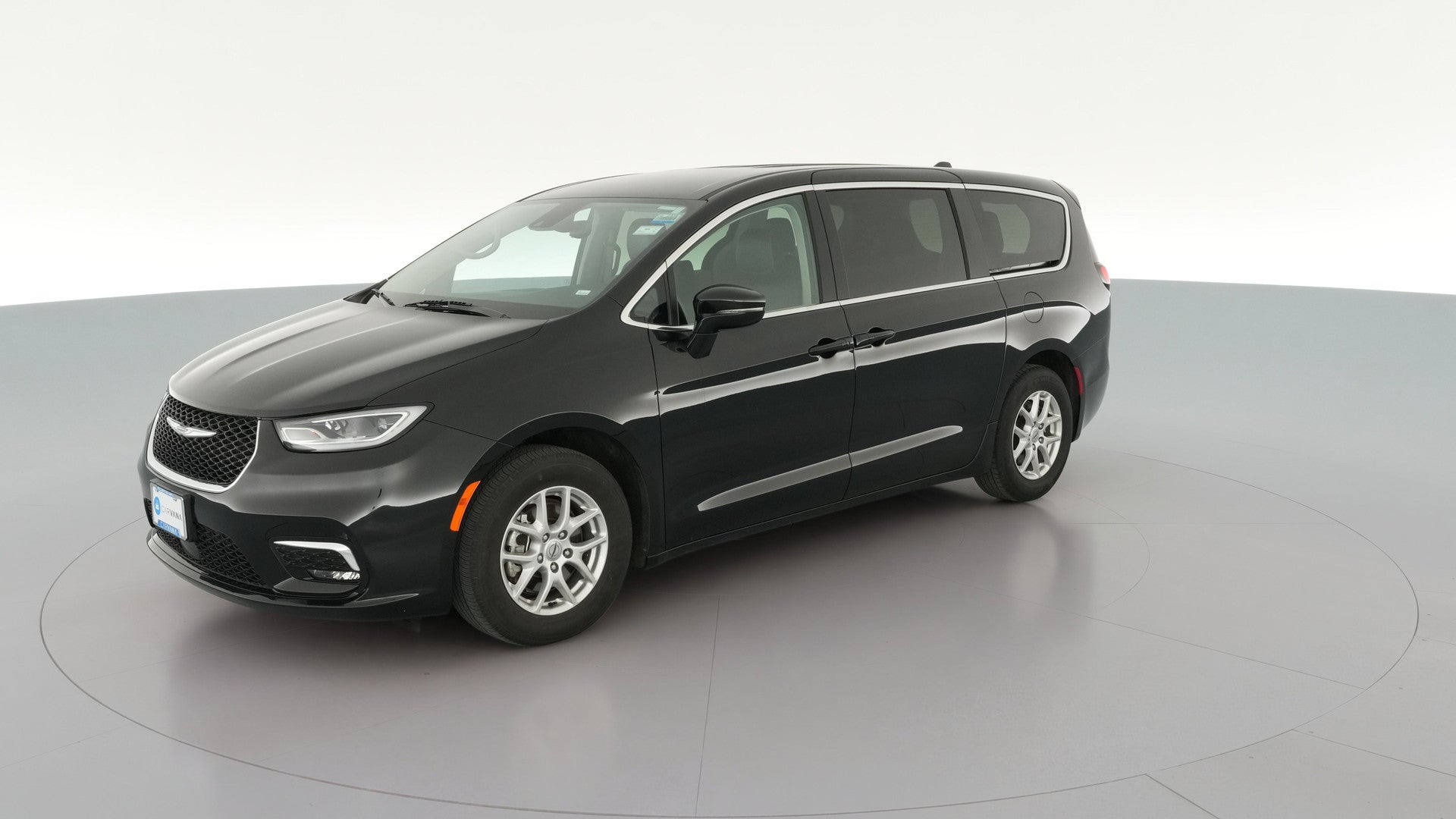 2024 Chrysler Pacifica vehicle photo