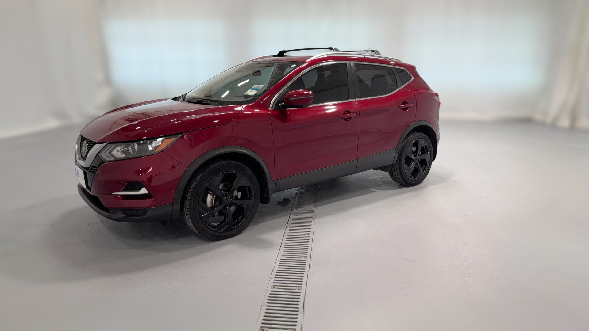 2022 Nissan Rogue Sport vehicle photo
