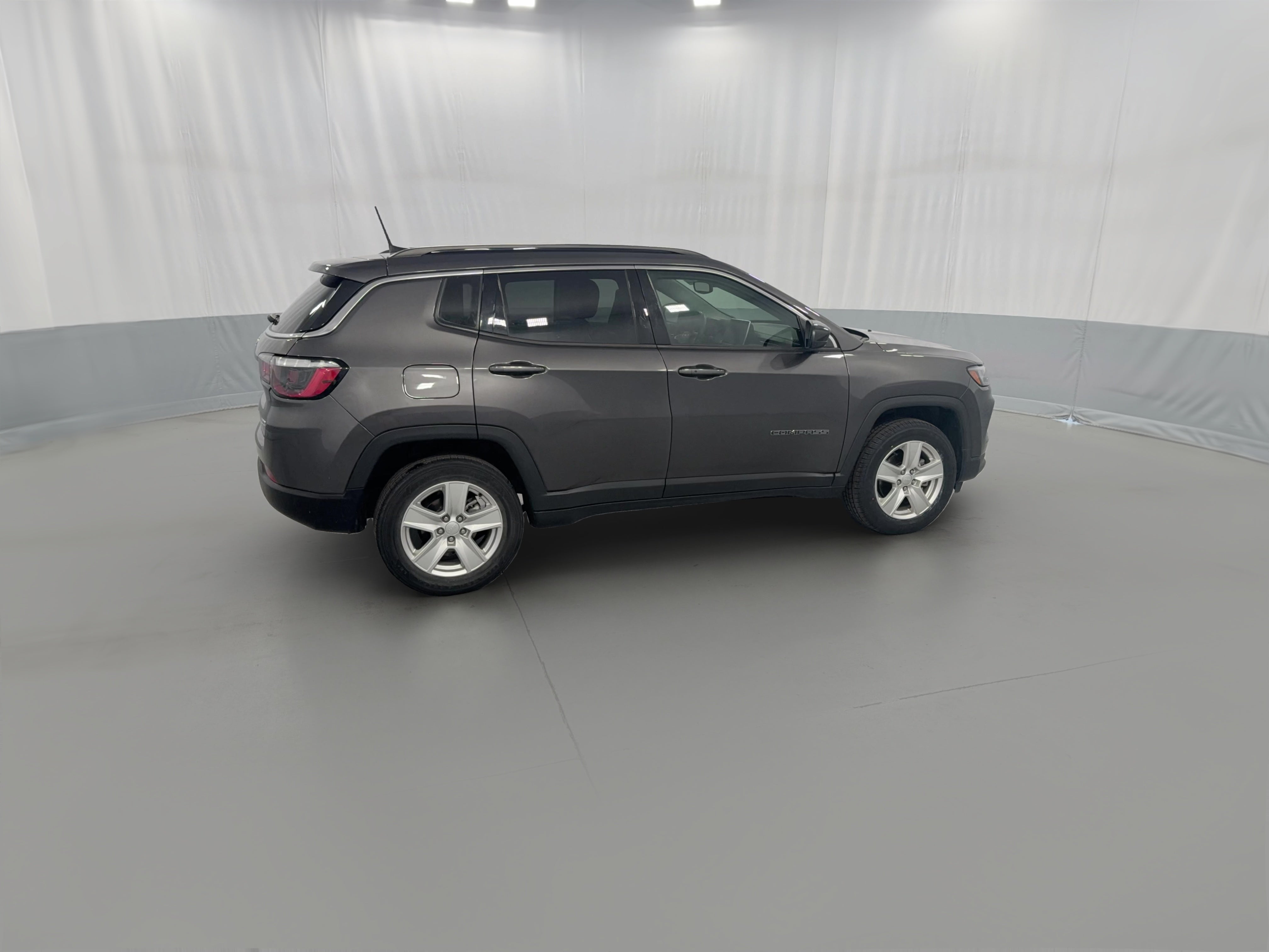 2022 Jeep Compass Latitude - Photo 35