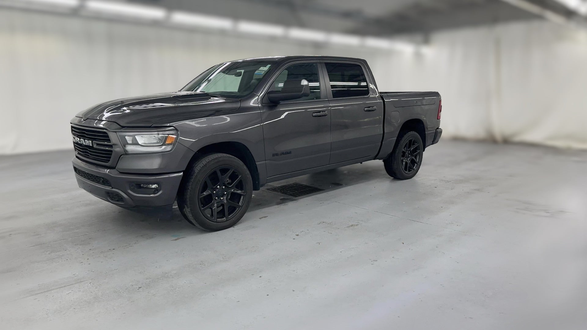 2023 Ram 1500 Crew Cab vehicle photo