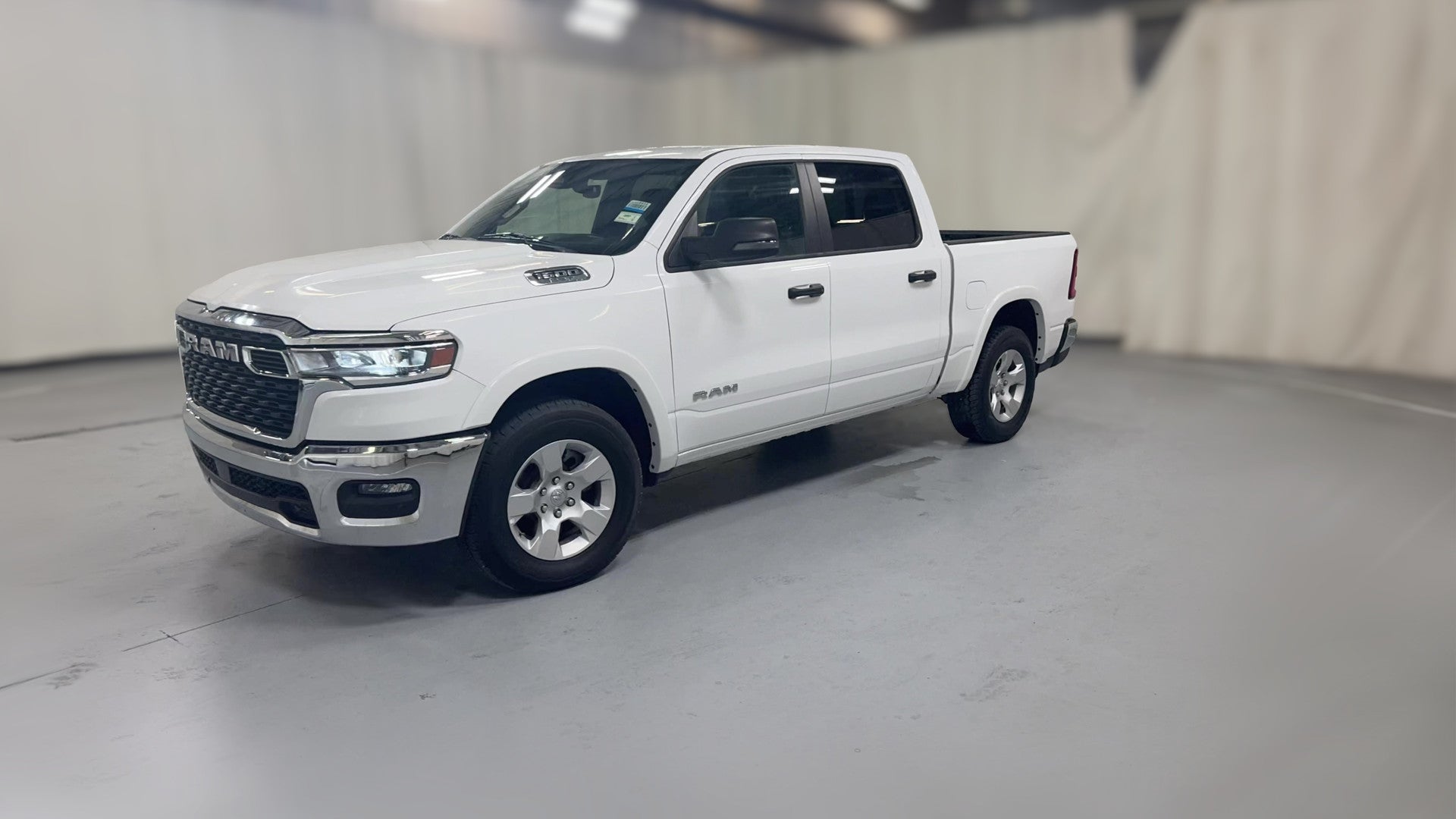 2025 Ram 1500 Crew Cab vehicle photo