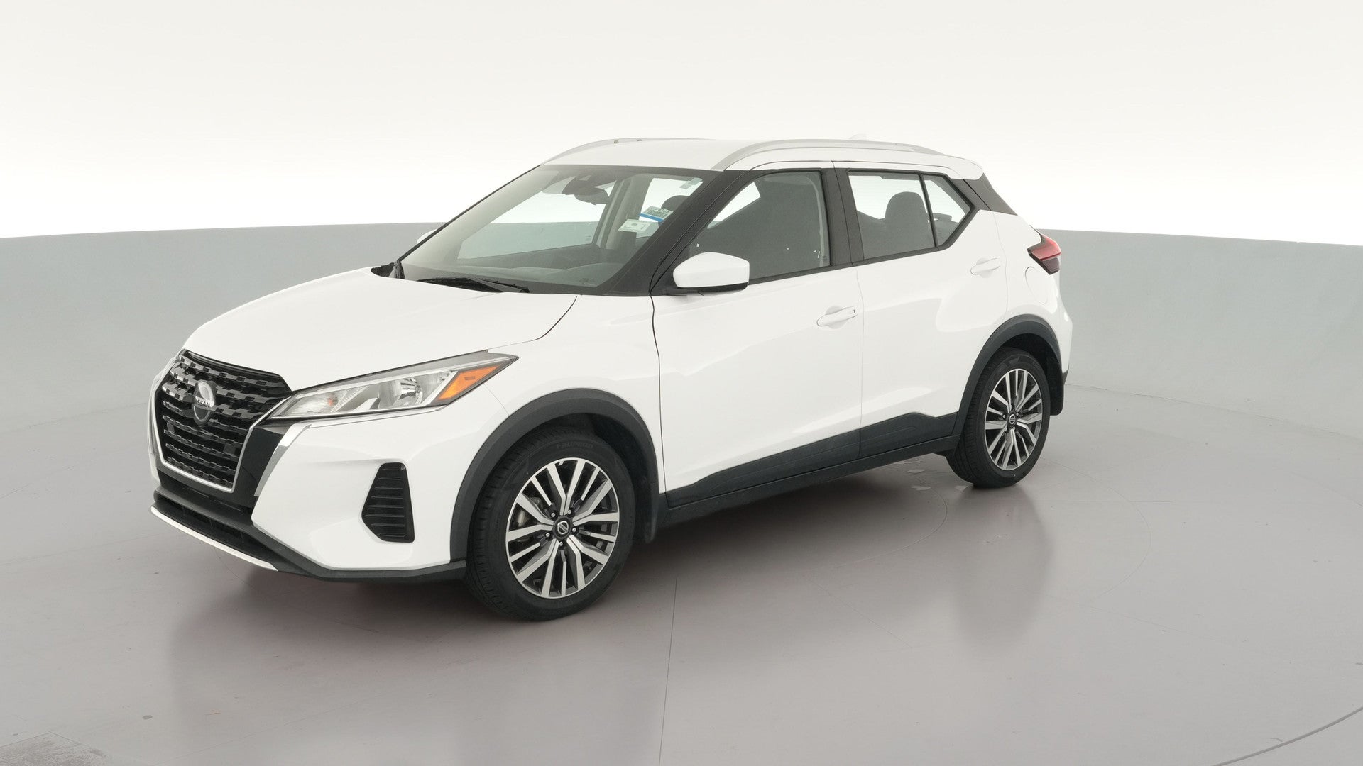 2021 Nissan Kicks vehicle photo