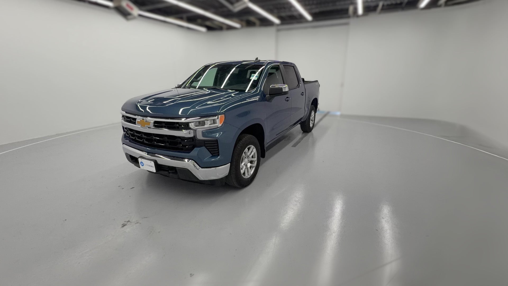 2024 Chevrolet Silverado 1500 Crew Cab vehicle photo