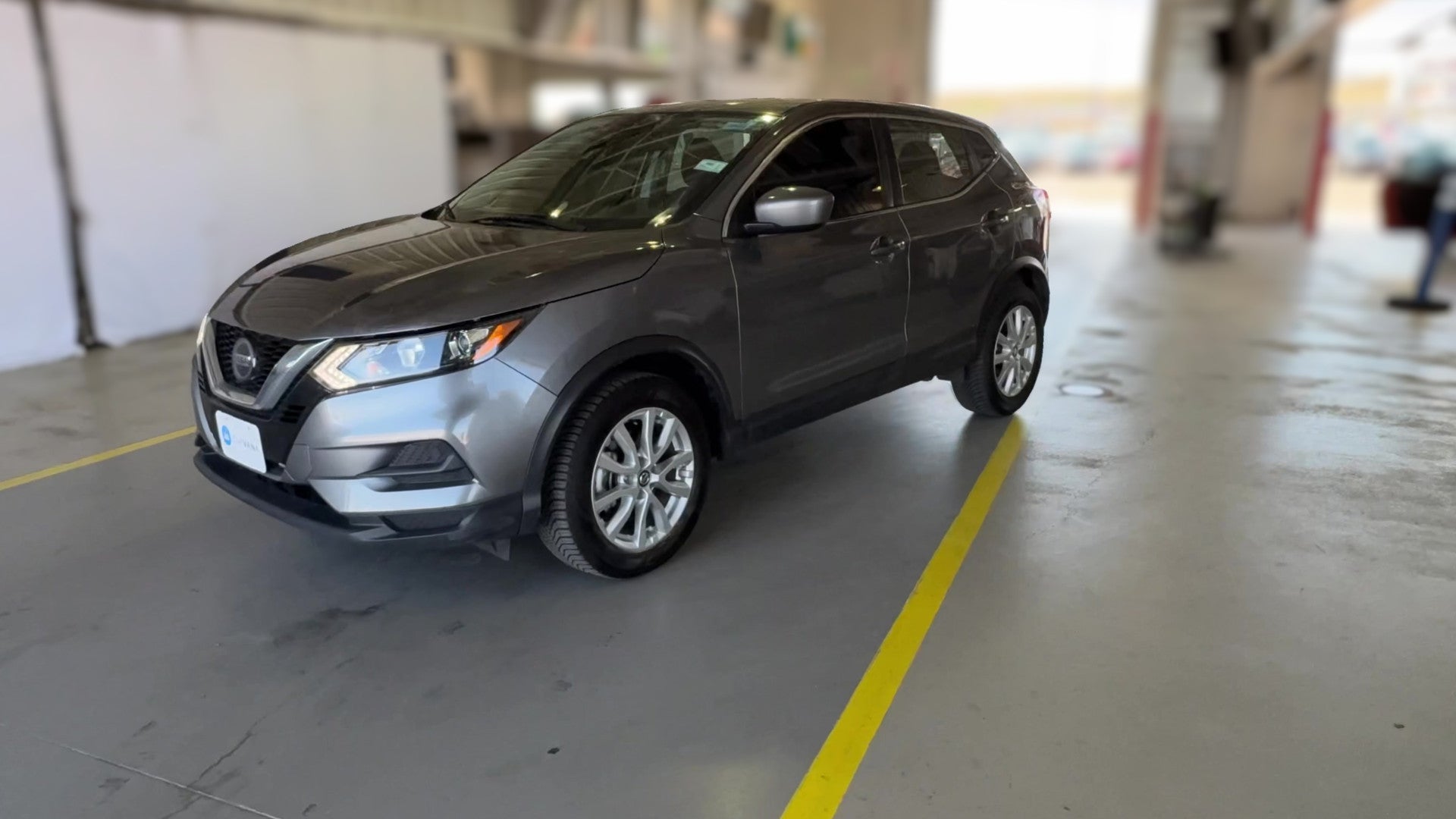 2022 Nissan Rogue Sport vehicle photo