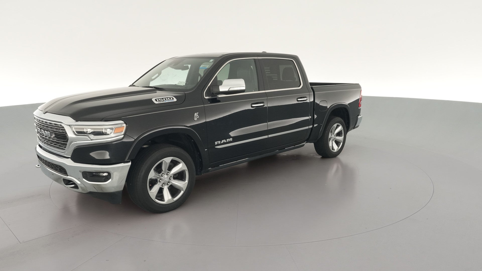 2022 Ram 1500 Crew Cab vehicle photo