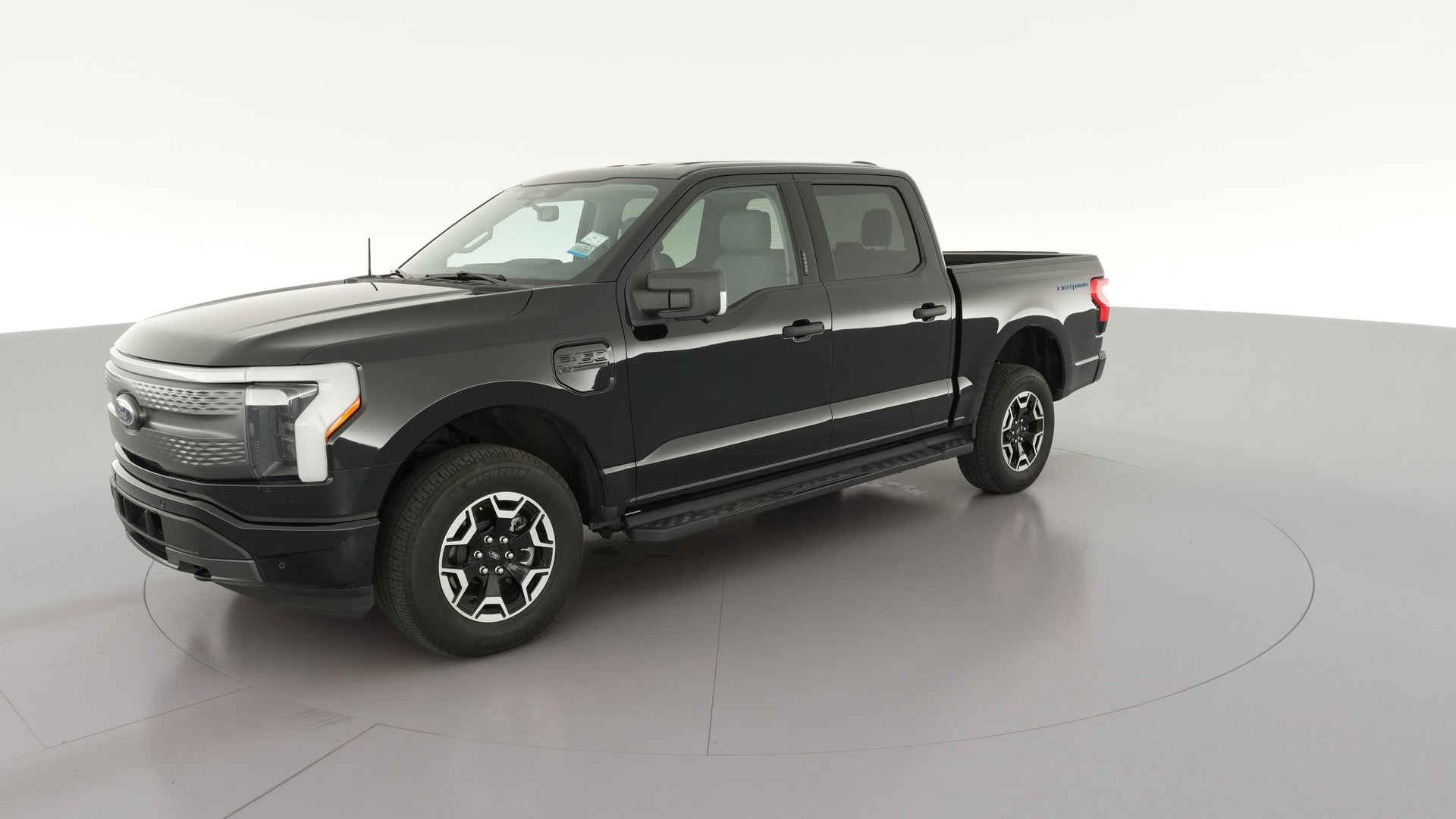 2023 Ford F150 Lightning vehicle photo