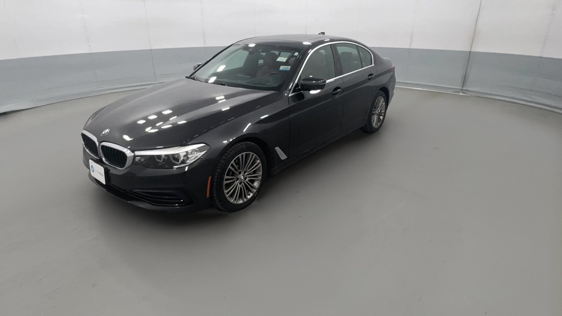 2020 BMW 5 Series vehicle photo