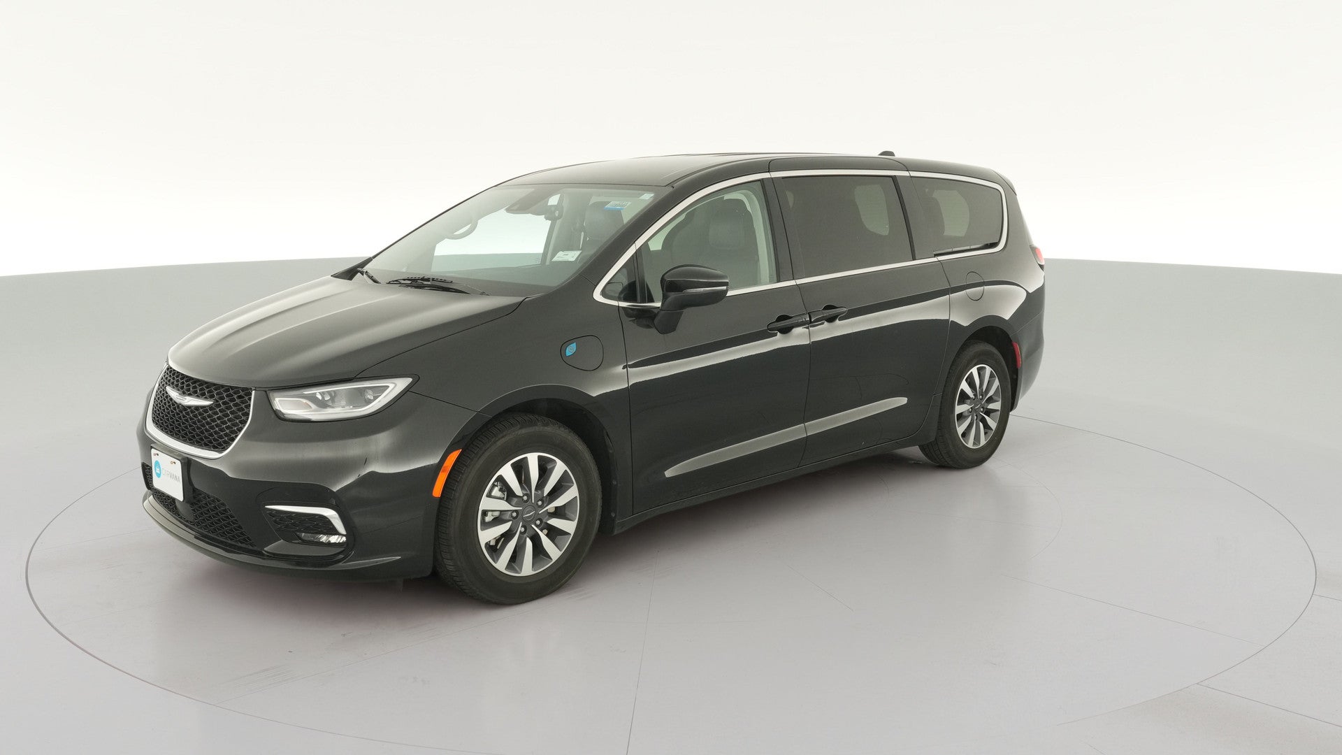 2023 Chrysler Pacifica Hybrid vehicle photo