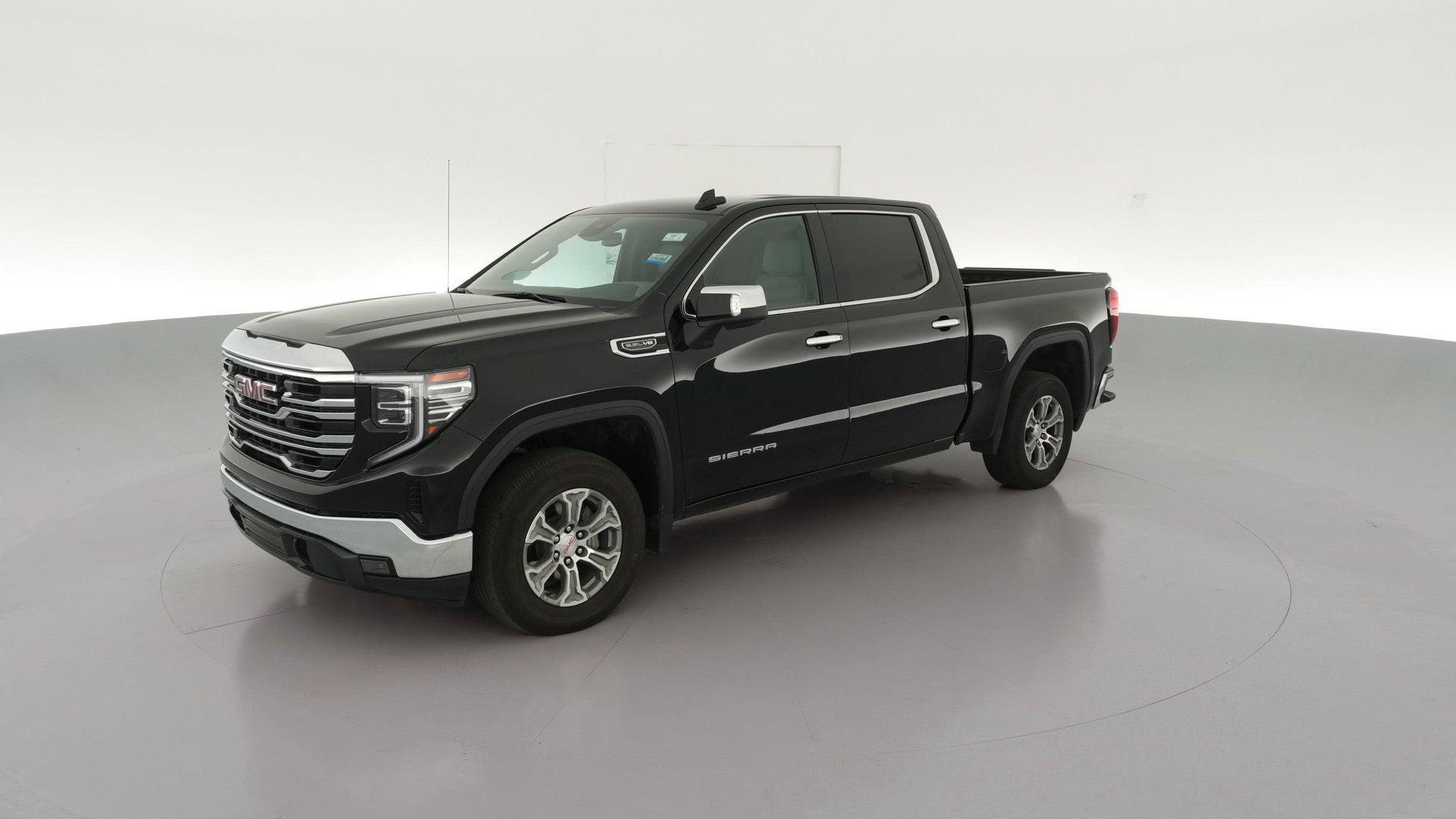 2024 GMC Sierra 1500 Crew Cab vehicle photo