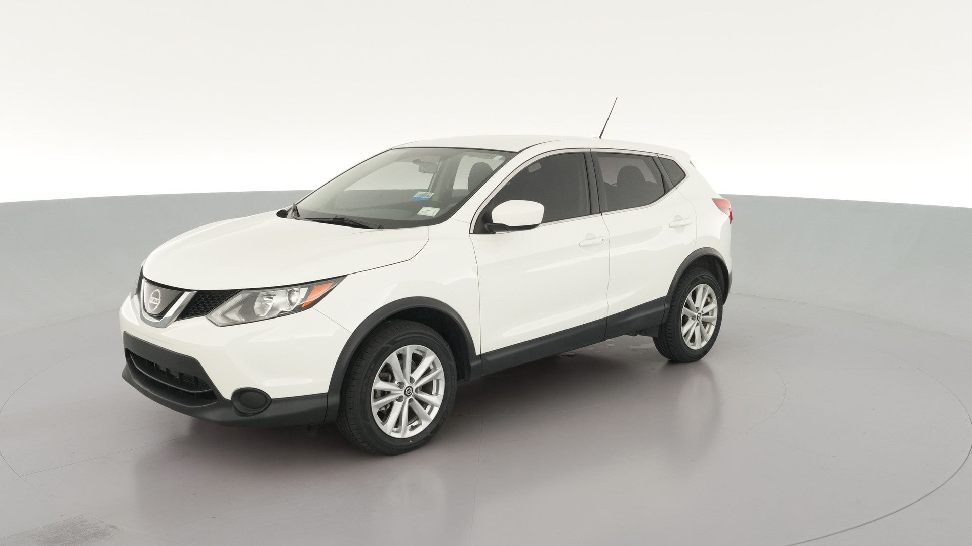 2019 Nissan Rogue Sport vehicle photo