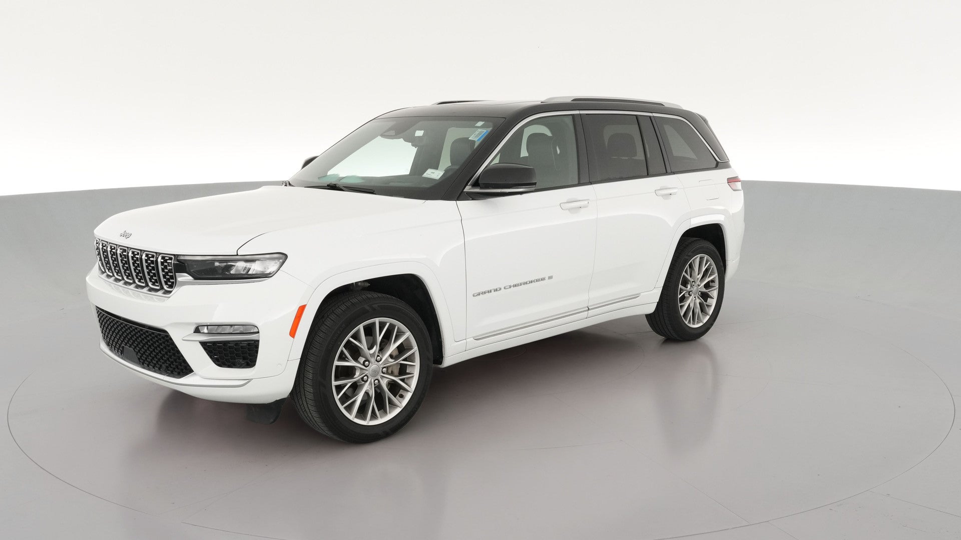 2022 Jeep Grand Cherokee vehicle photo