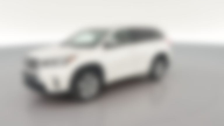 2017 Toyota Highlander vehicle photo