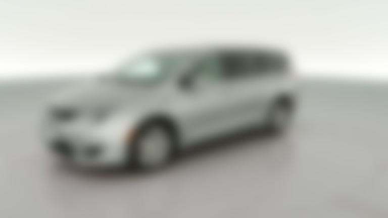 2017 Chrysler Pacifica Hybrid vehicle photo