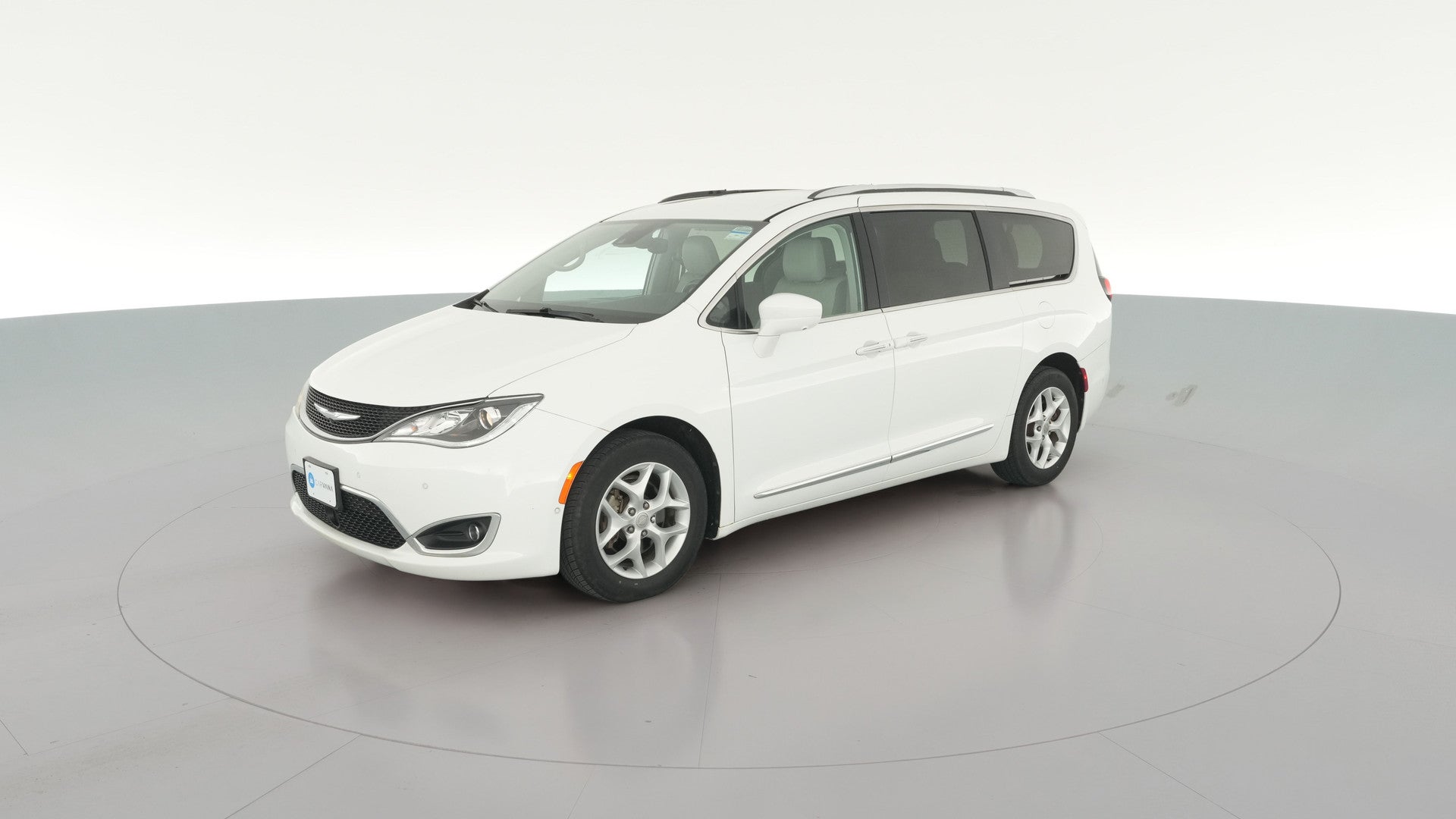 2017 Chrysler Pacifica vehicle photo