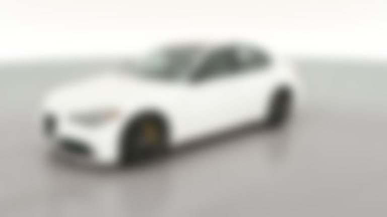 2019 Alfa Romeo Giulia vehicle photo