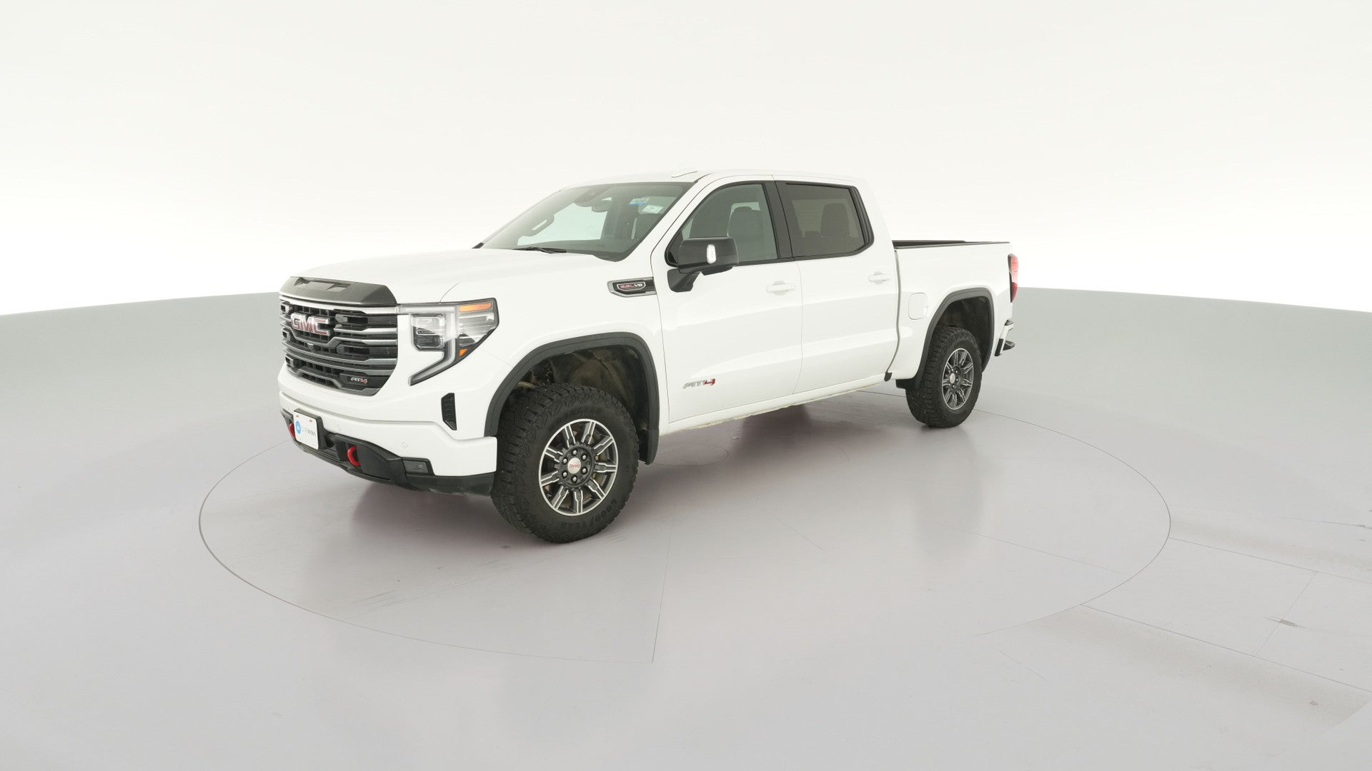 2025 GMC Sierra 1500 Crew Cab vehicle photo