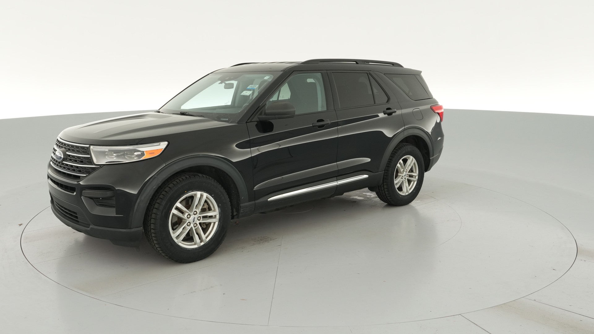 2022 Ford Explorer vehicle photo