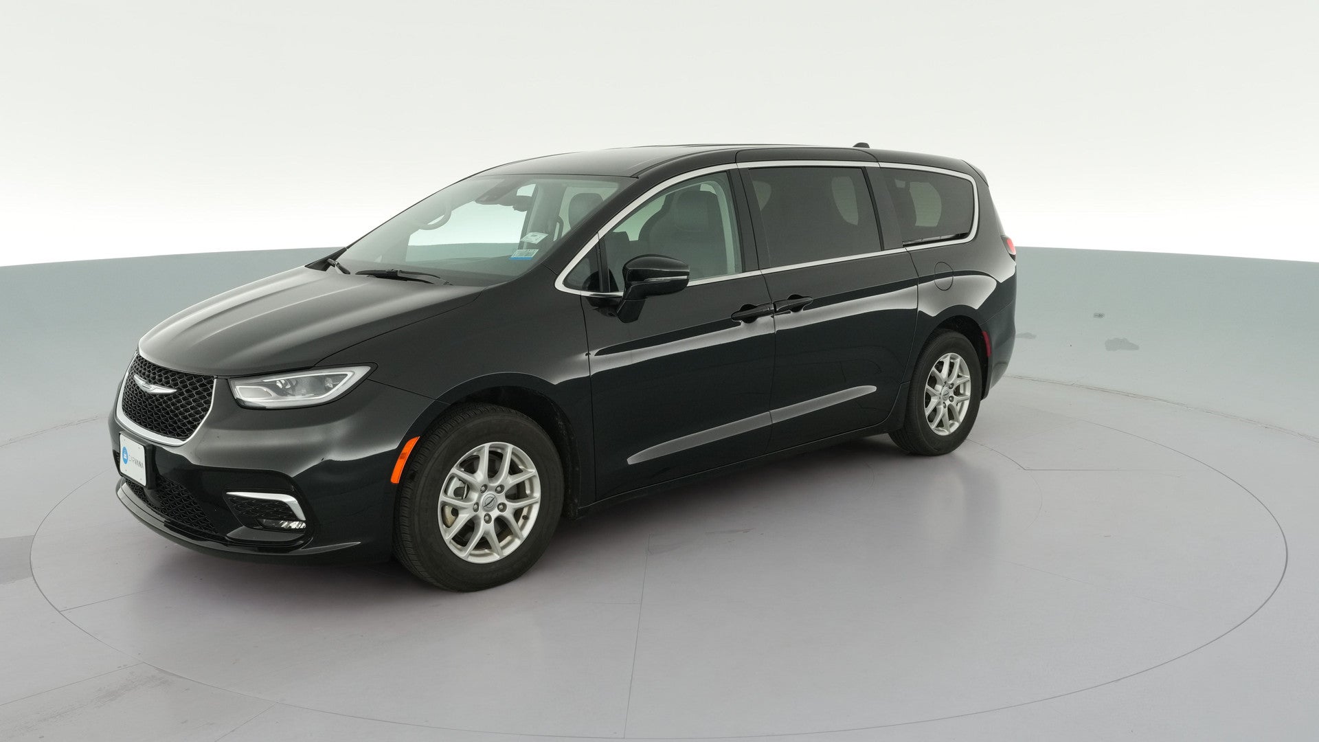 2024 Chrysler Pacifica vehicle photo