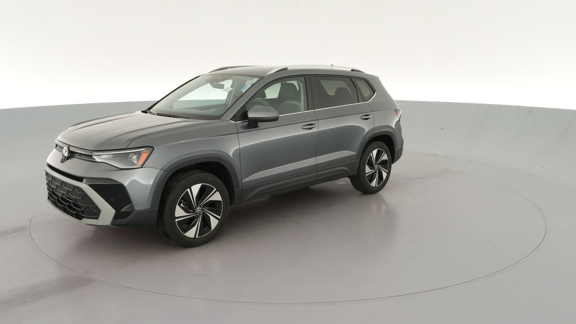 2025 Volkswagen Taos vehicle photo