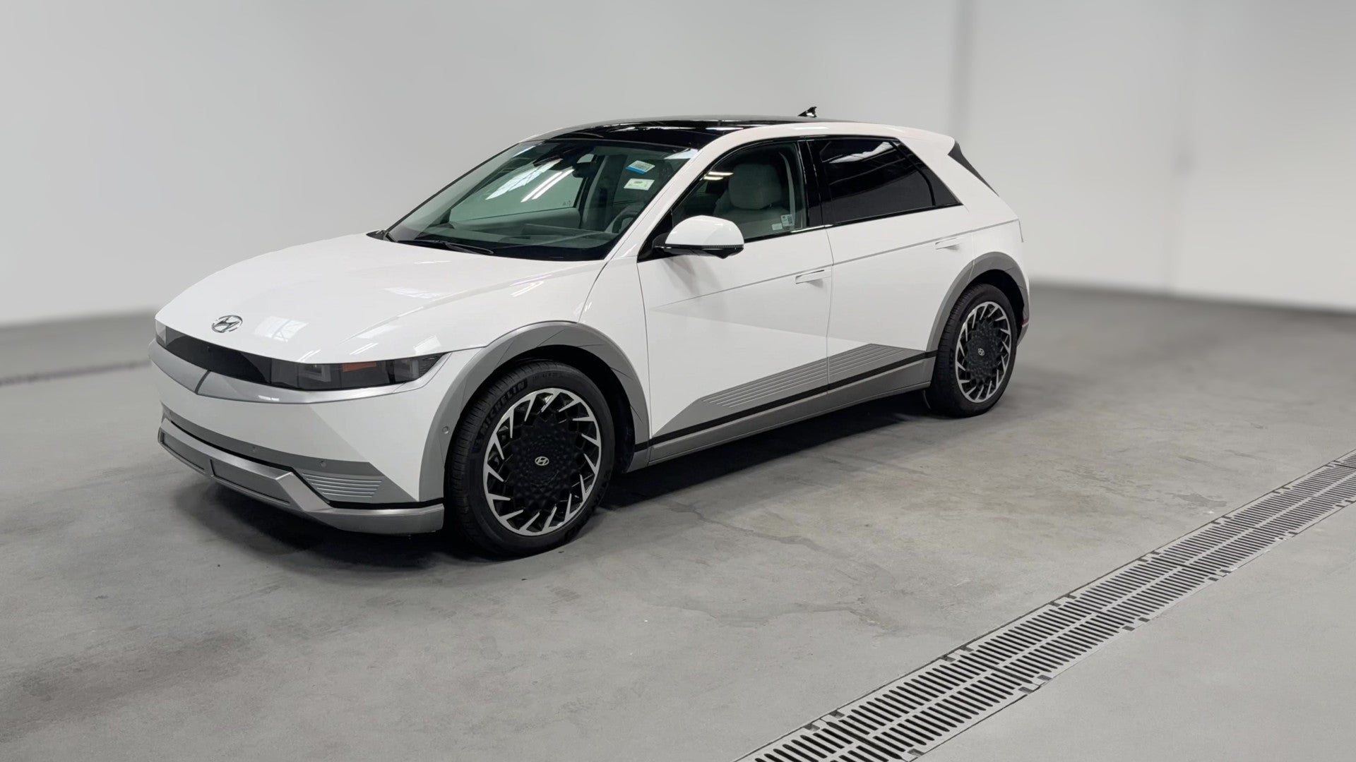 2024 Hyundai IONIQ 5 vehicle photo