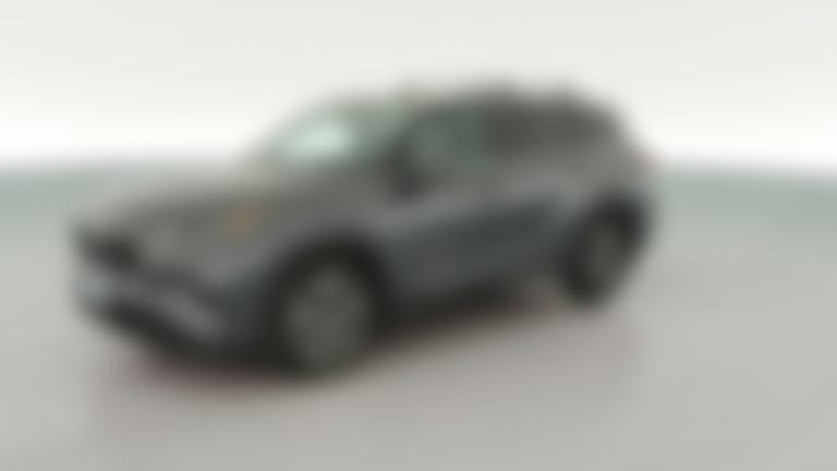 2024 Toyota Highlander vehicle photo