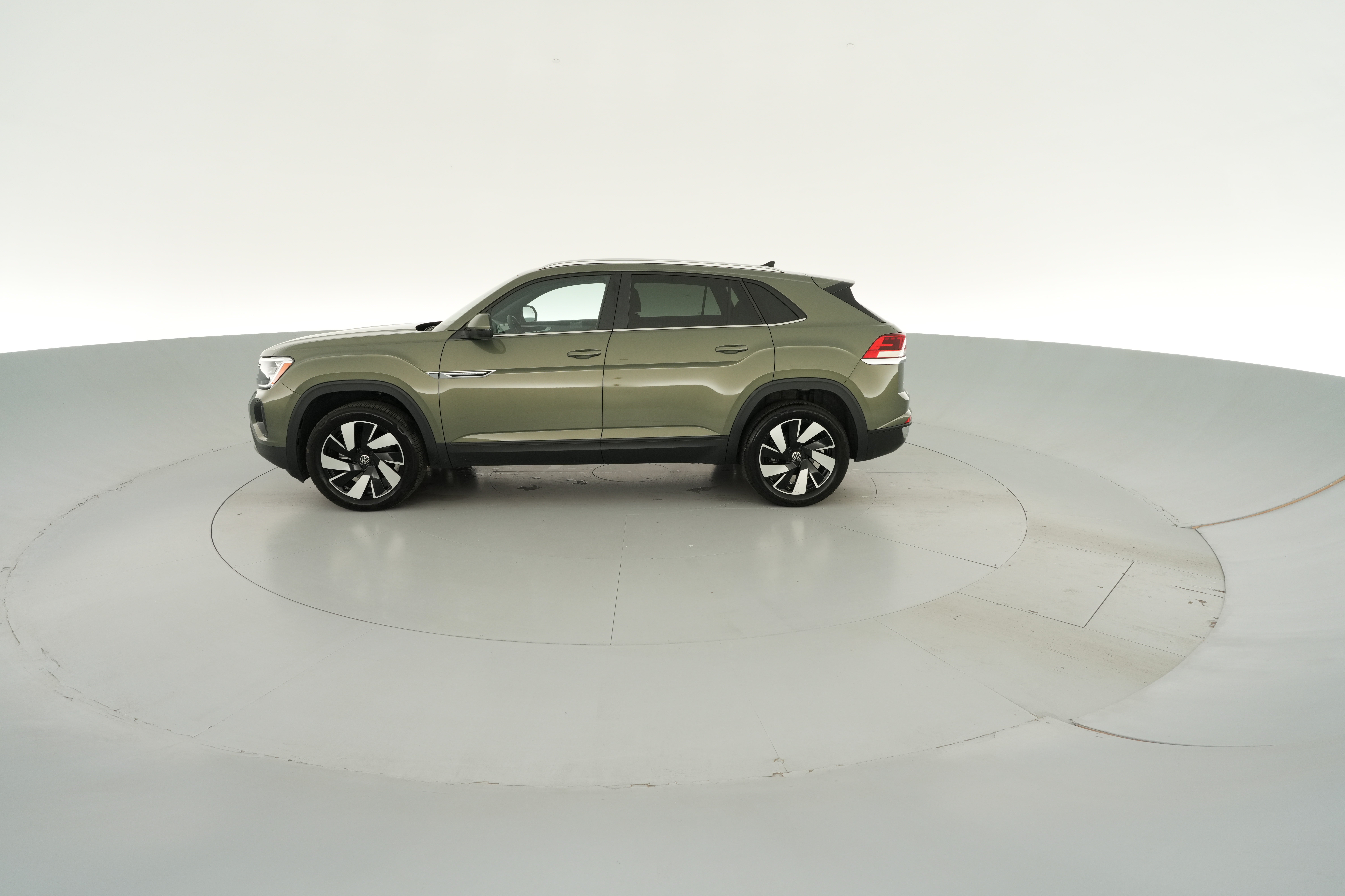 2026 Volkswagen Atlas Cross Sport SE w/Tech - Photo 26