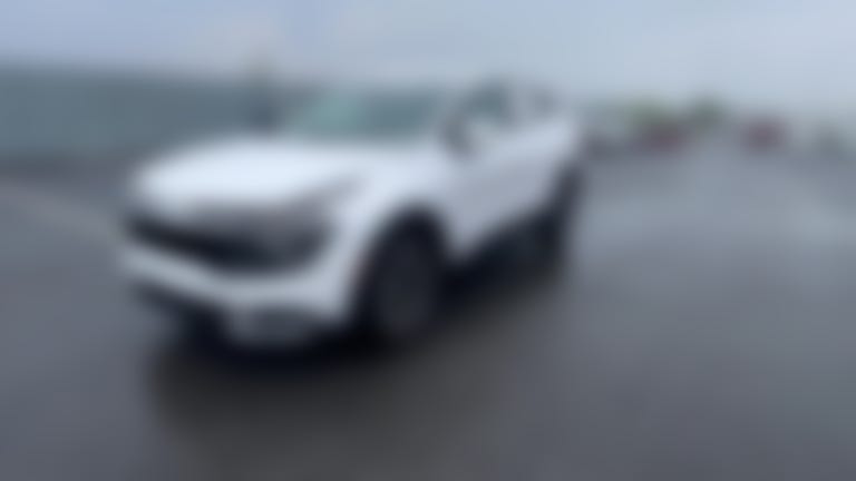 2025 Kia Sportage vehicle photo
