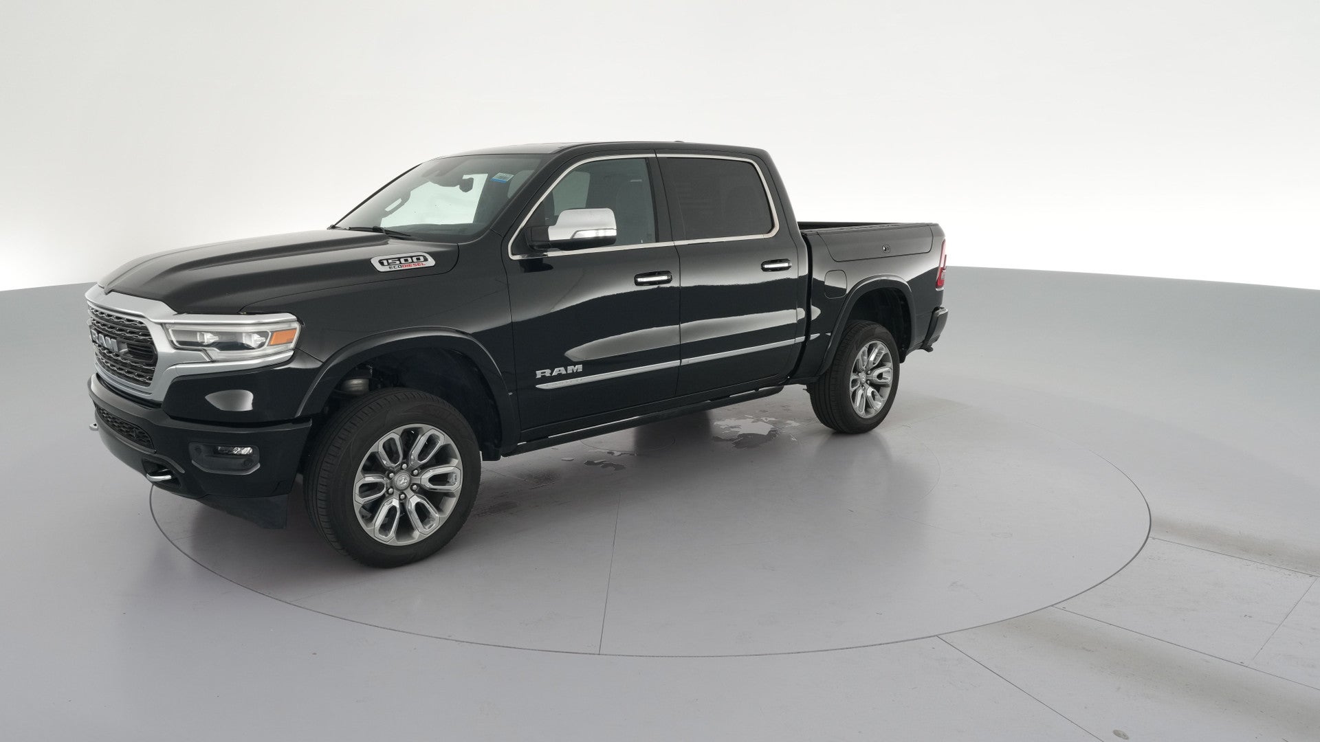 2021 Ram 1500 Crew Cab vehicle photo