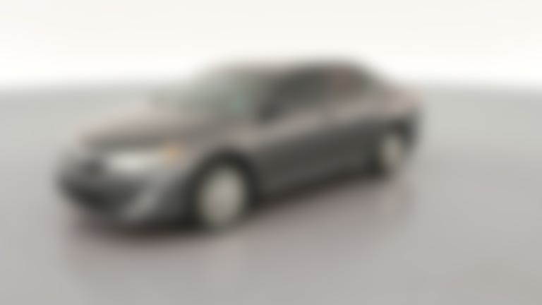 2014 Toyota Camry vehicle photo