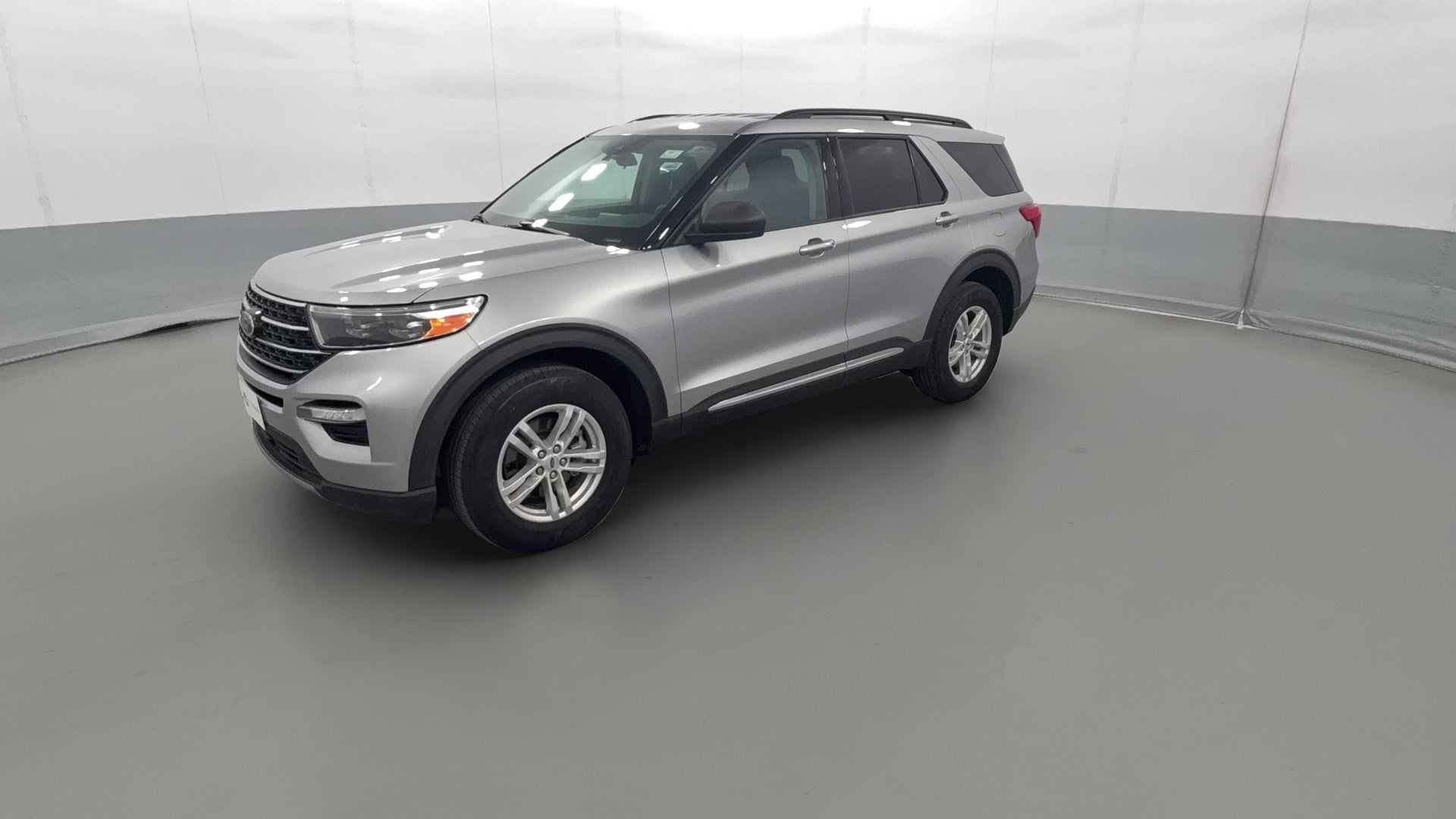 2023 Ford Explorer vehicle photo