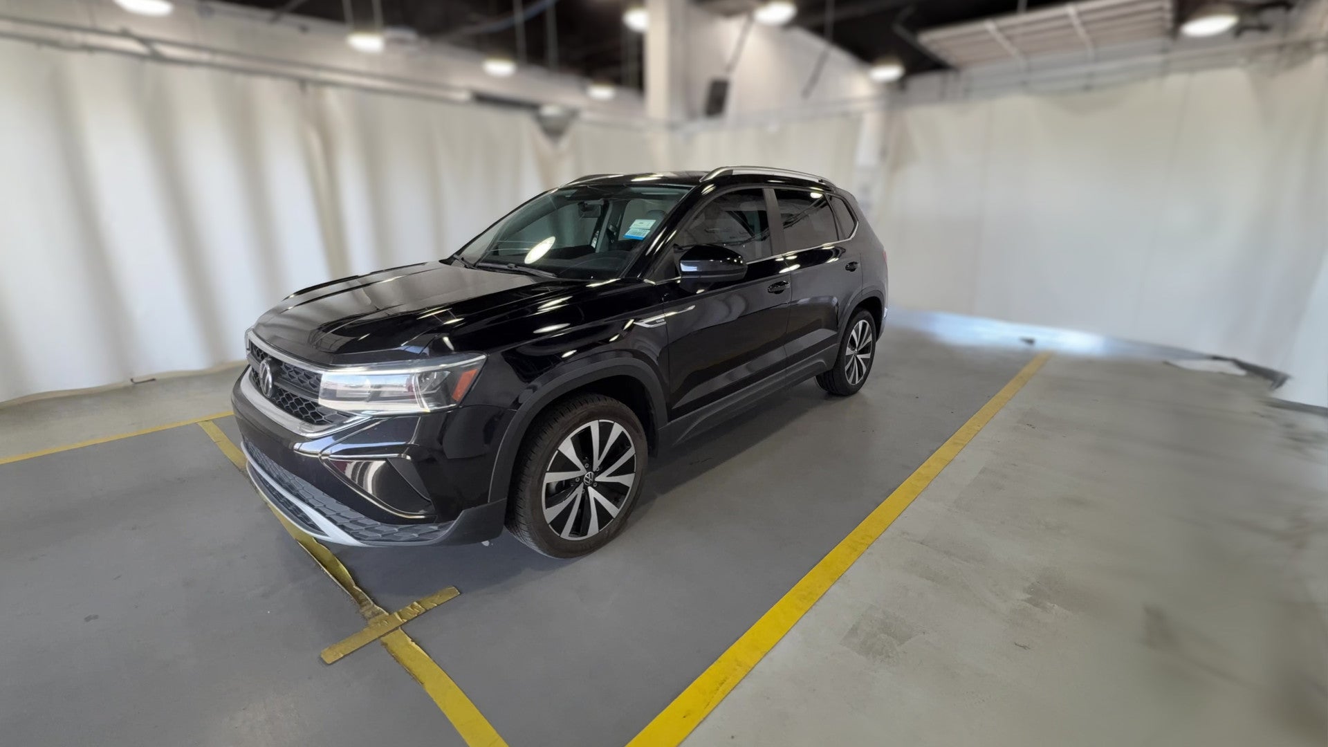 2022 Volkswagen Taos vehicle photo