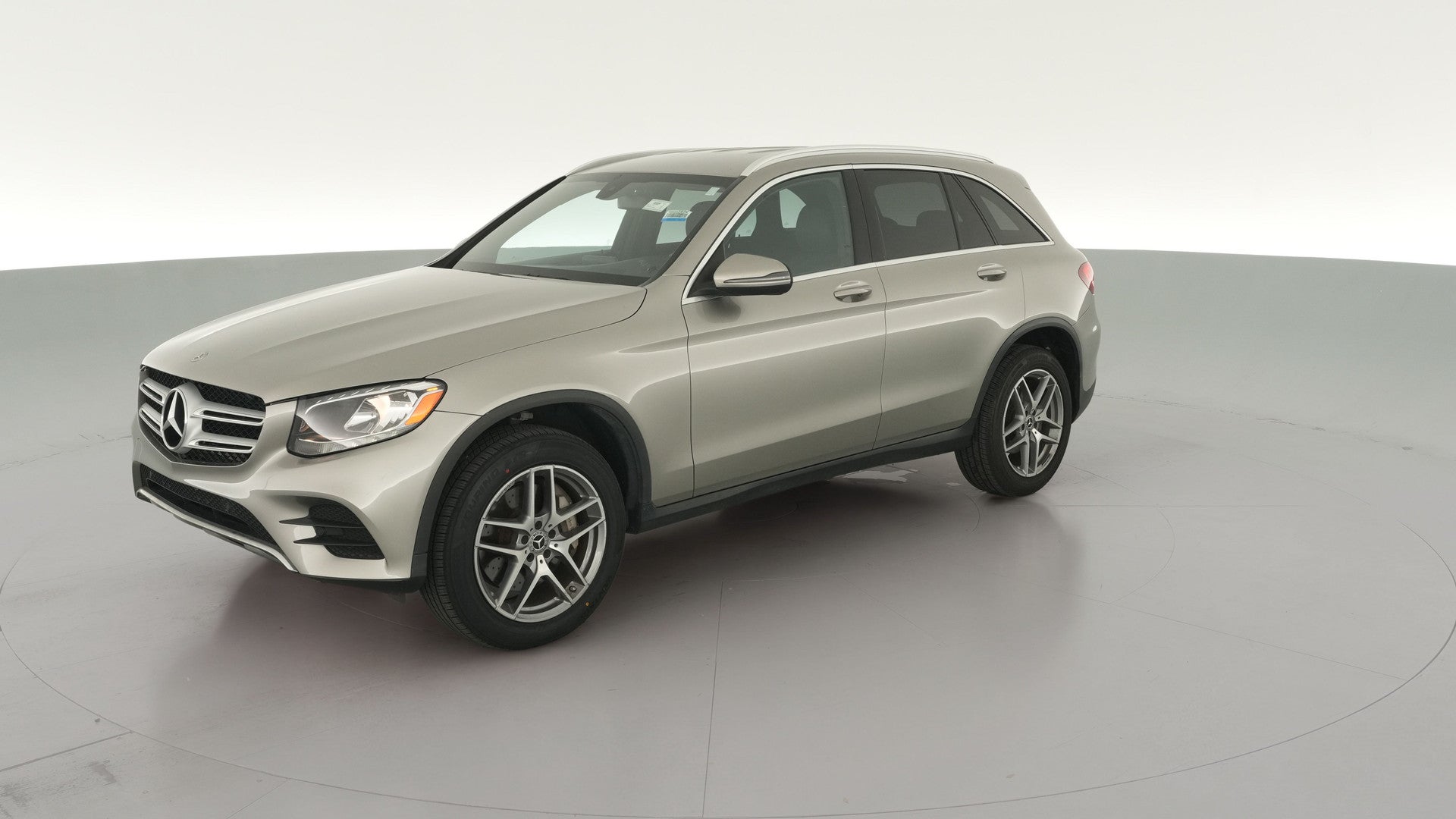 2019 Mercedes-Benz GLC vehicle photo